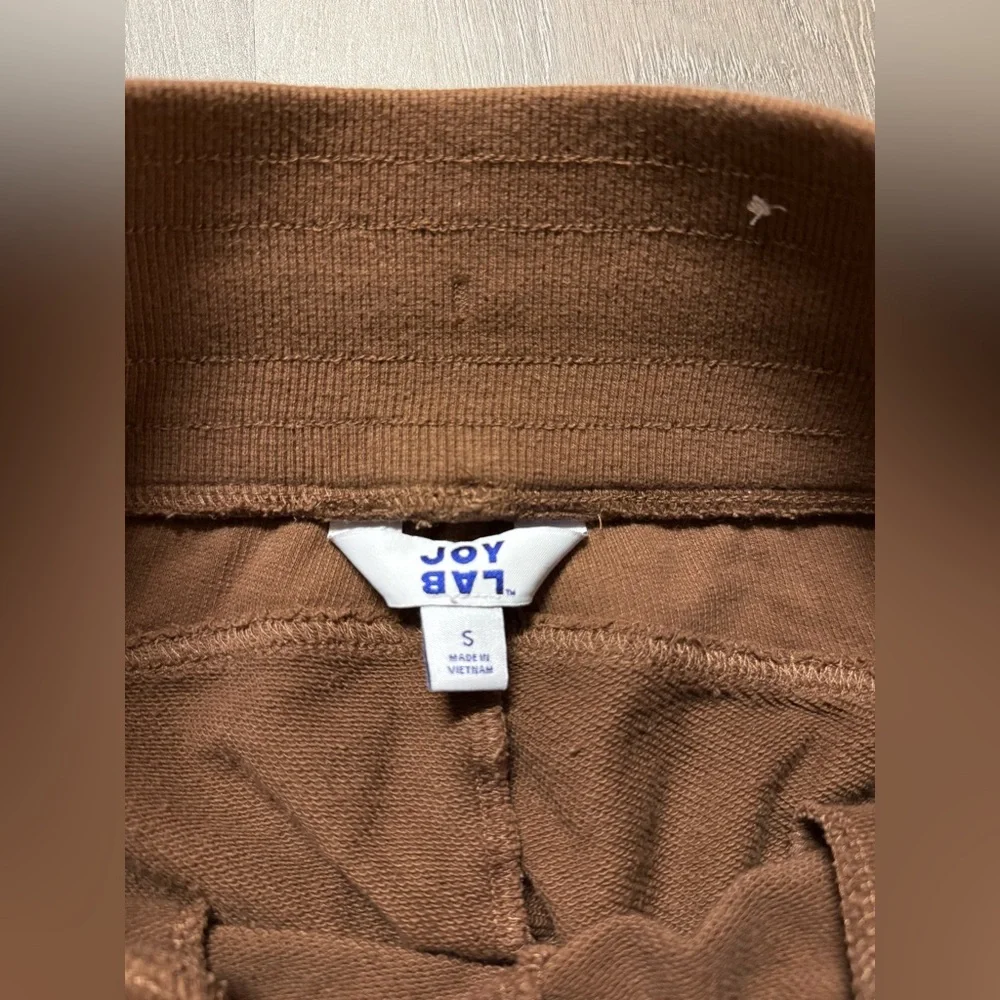 Brown sweatpants - Picture 3 of 4